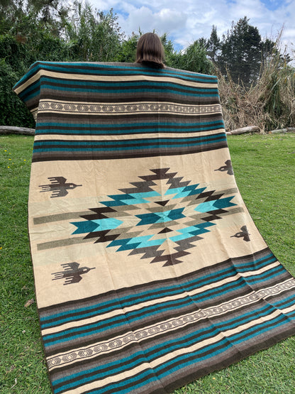 Alpaca Blanket with indigenous patterns - beige/turquoise