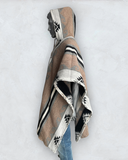 Poncho Hood Wool beige with