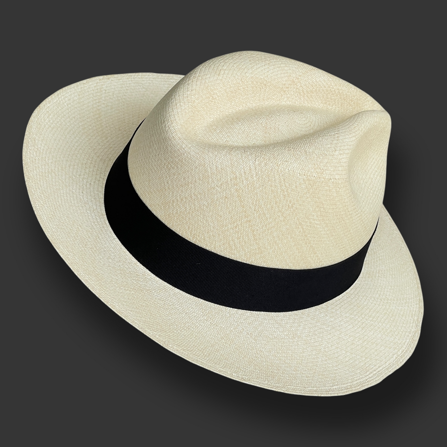 Panama Hat Montecristi "Clásico" Superfino
