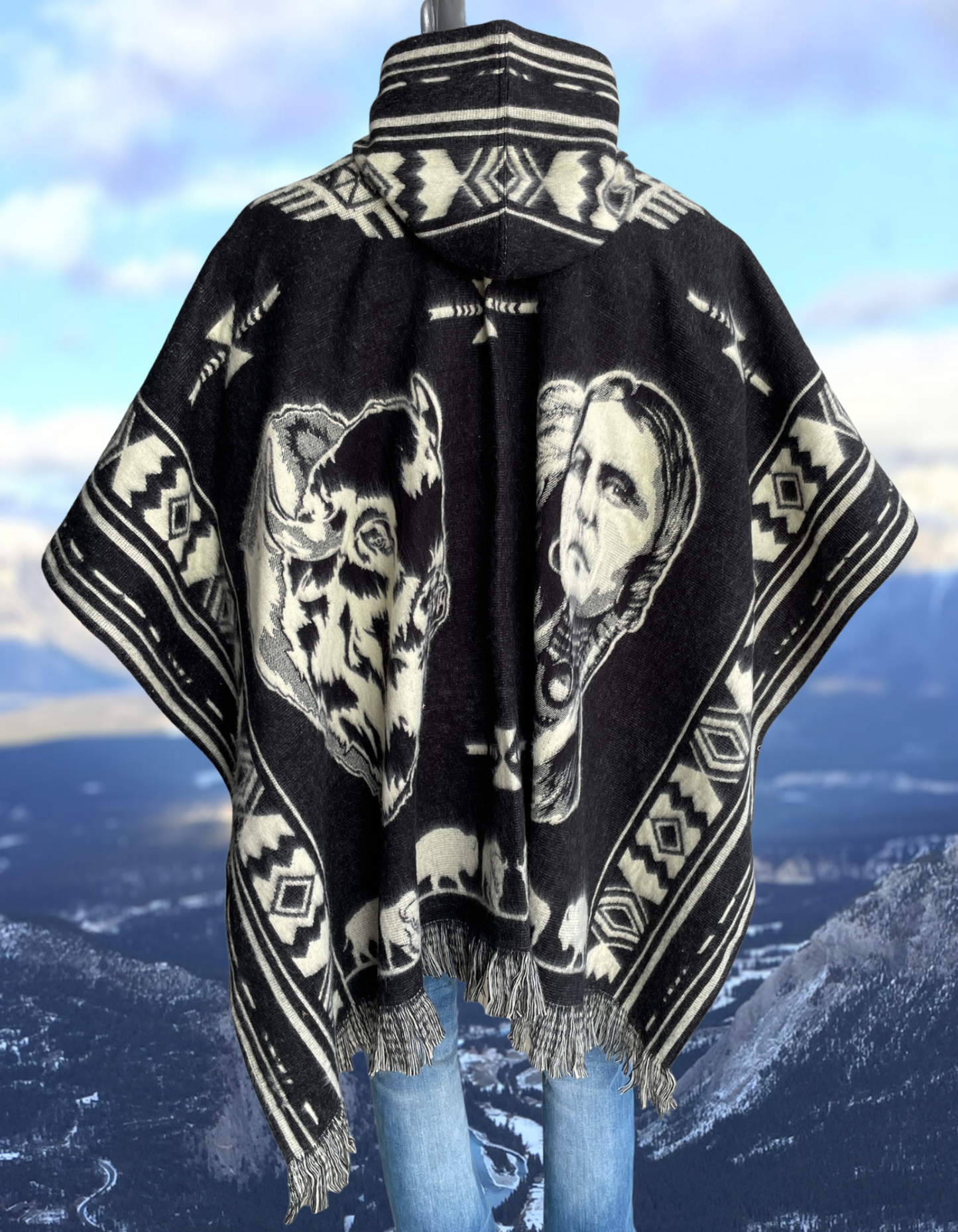 Poncho Hood Wool Buffalo