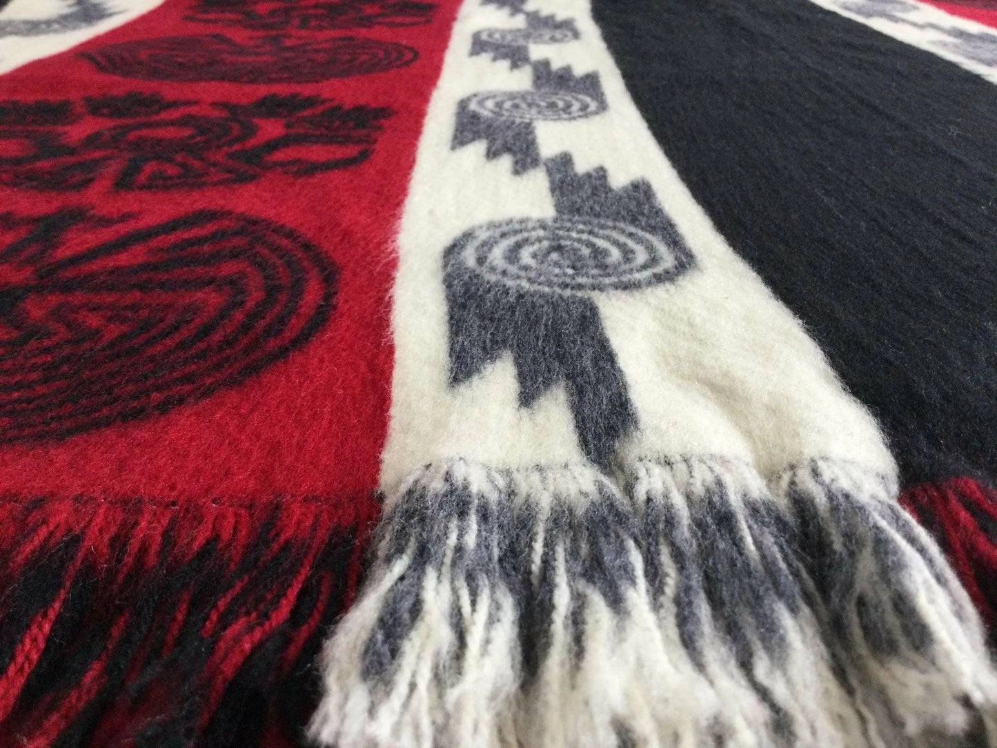 Poncho Hood Wool Red - TomHats